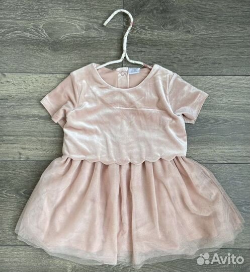 Платье 74,80. Новое