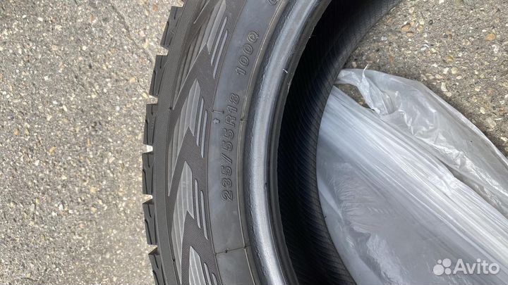 Yokohama Ice Guard G075 235/55 R18