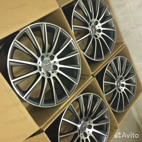 Диски AMG Mercedes R18