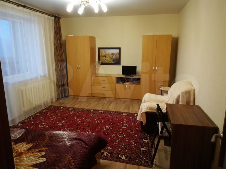 1-к. квартира, 52 м², 8/12 эт.