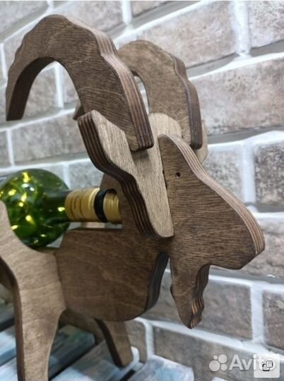 Крутая подставка для бутылок 