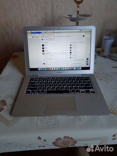 Apple MacBook Air 2010