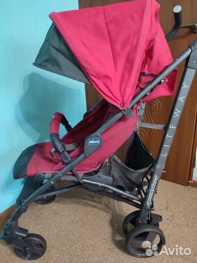 Прогулочная коляска chicco