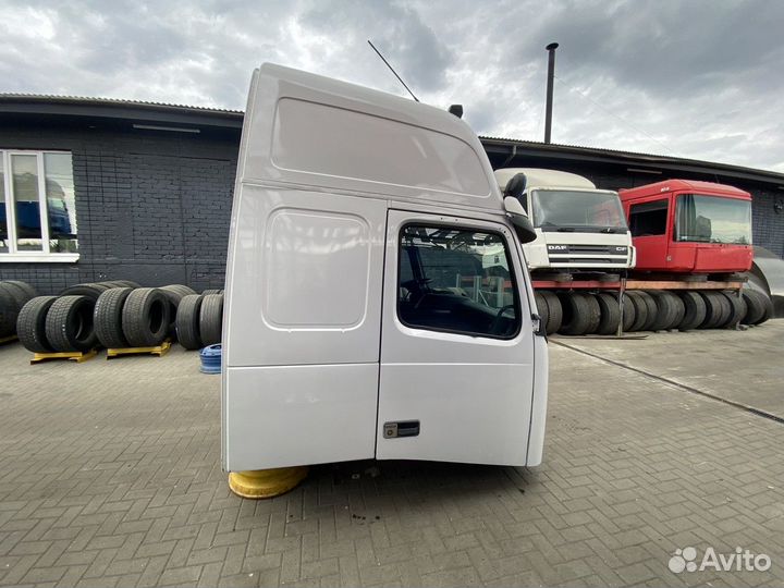 85106833 Кабина Volvo FH