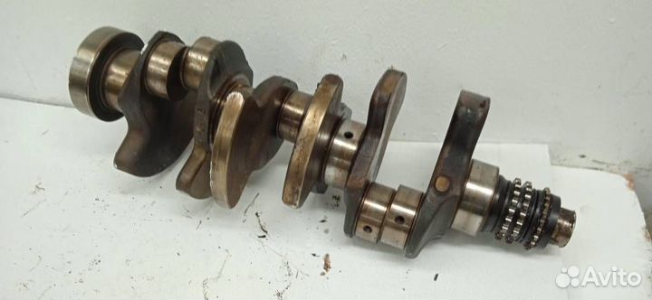 Коленвал Mercedes W203 C