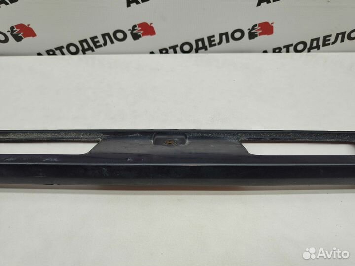 Накладка подсветки номера Suzuki Cultus GC21S