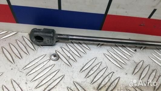 Амортизатор 3-5 двери toyota corolla verso 2 (HBR1