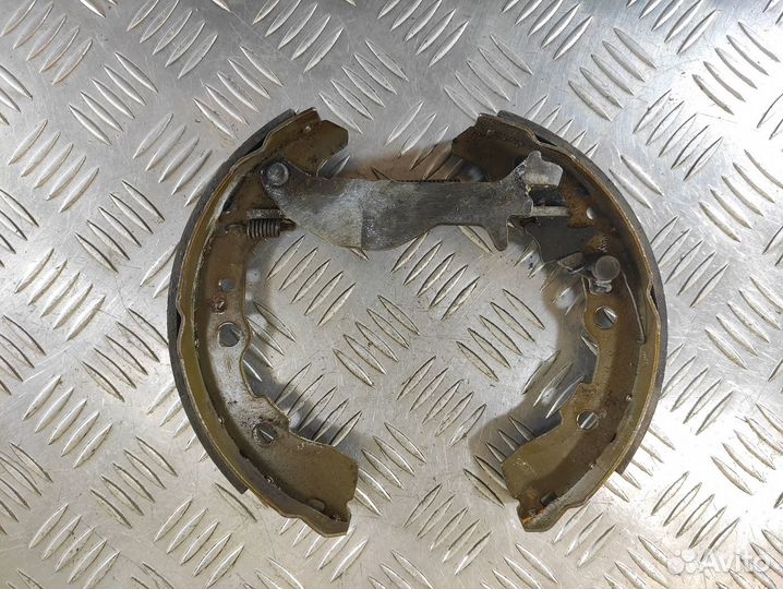 Механизм ручника Daihatsu Atrai 7