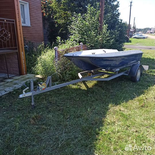 Лодка тримаран Пингвин новая нерегистрат