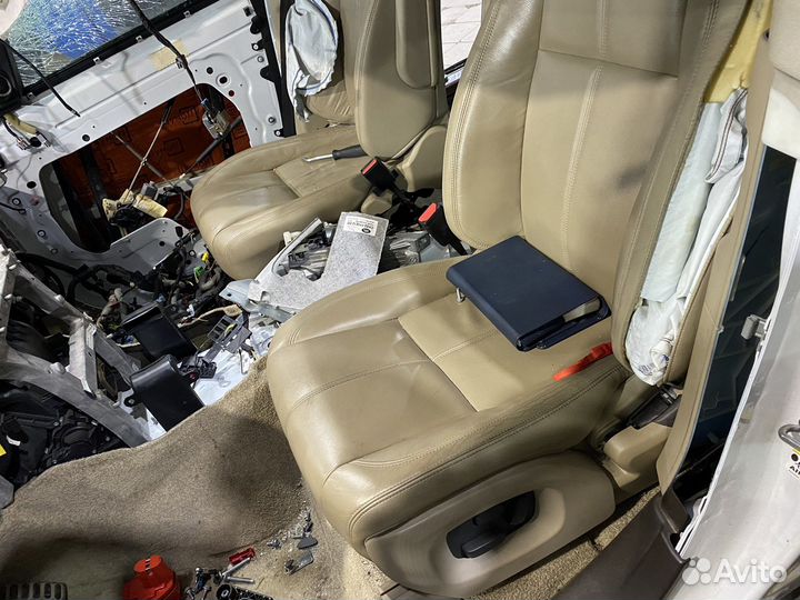 Разбор Range Rover L405 3.0 дизель 2013 года