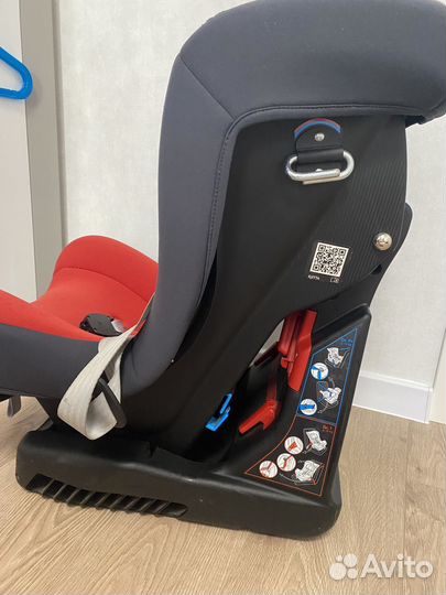Детское автокресло chicco