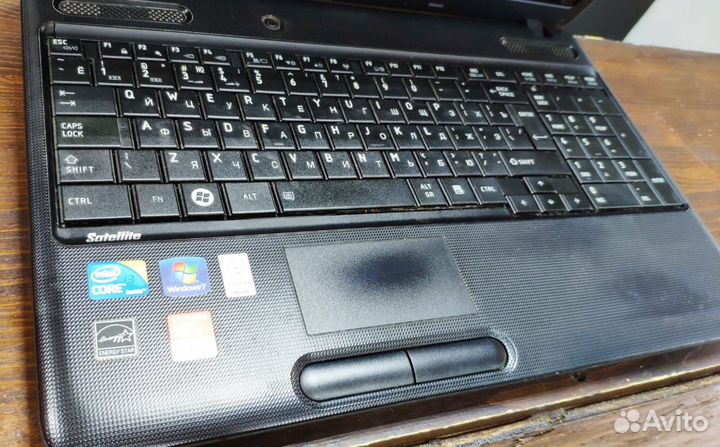 Ноутбук Toshiba / Core i3