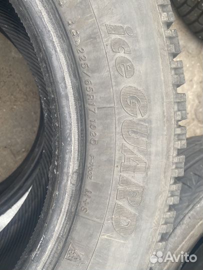 Yokohama Ice Guard IG10 225/65 R17