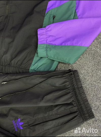 Спортивный костюм