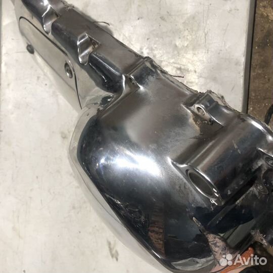 Правая крышка двигателя для Suzuki VZ1600 Marauder