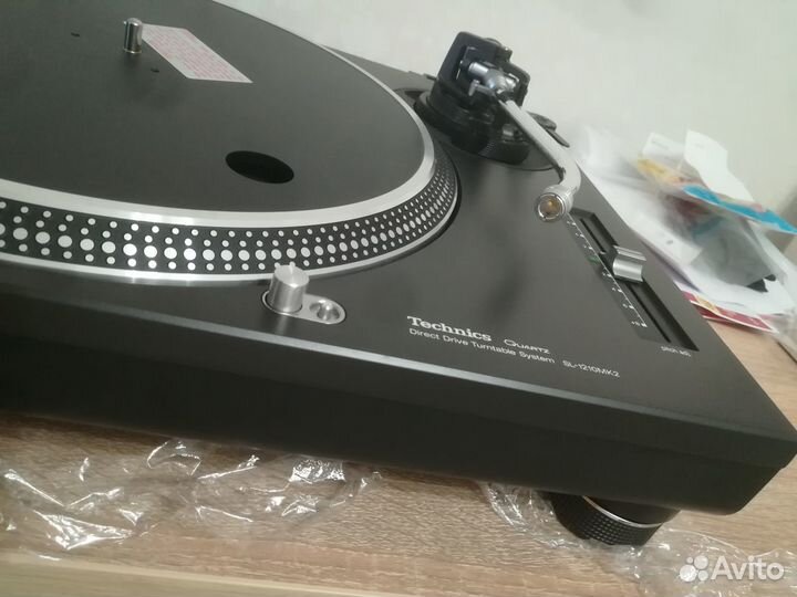 Technics 1210 mk2 (Новый, рст, 220V)