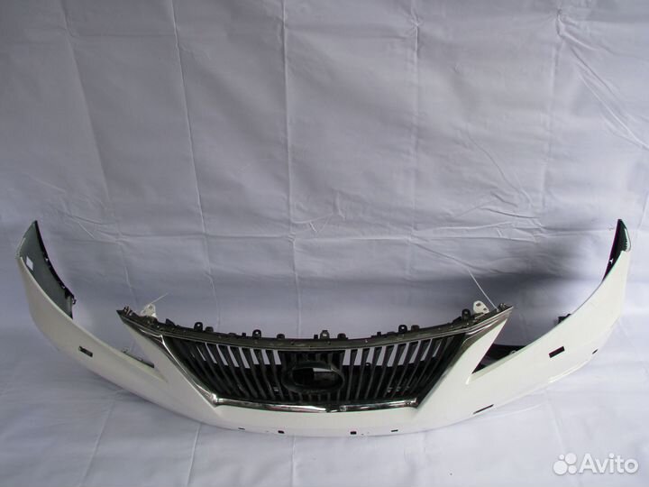 Lexus RX3 RX350 Бампер передний 2009-2011