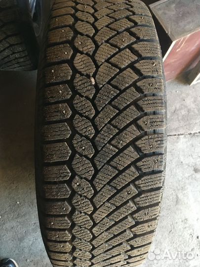 Gislaved Nord Frost 200 SUV 235/65 R17