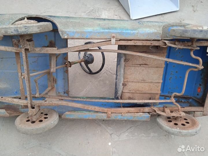 Машинка детская педальная СССР