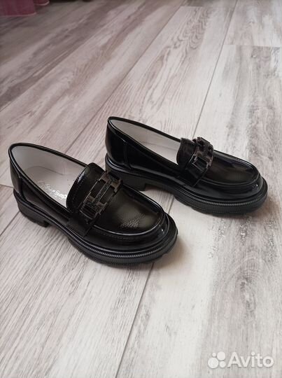 Туфли, Лоферы для девочки 31 размер