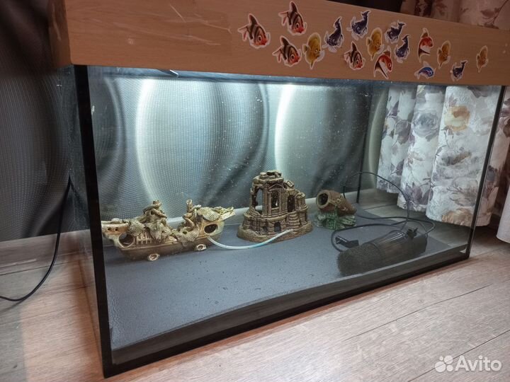 Аквариум с подсветкой и фильтром