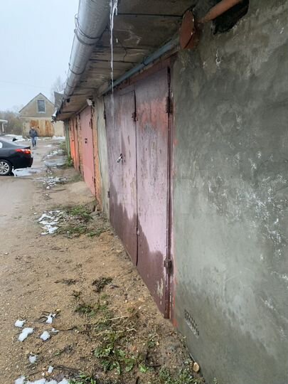 Гараж, > 30 м²