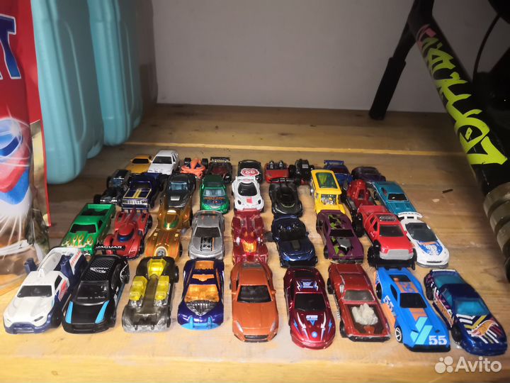 Набор машинок хотвилс