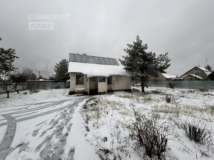 Дом 107,9 м² на участке 12 сот.