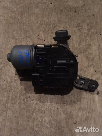 Мотор стеклоочистителя правый Citroen C4 Picasso 2