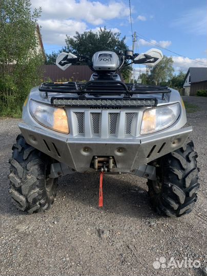 Arctic cat 700