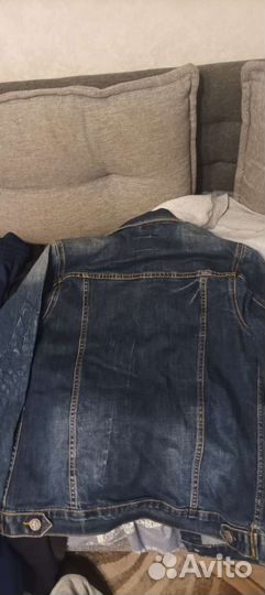 Джинсовая куртка