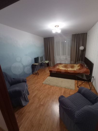 1-к. квартира, 43 м², 9/10 эт.