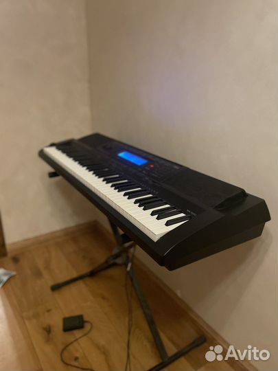 Синтезатор Casio WK-500