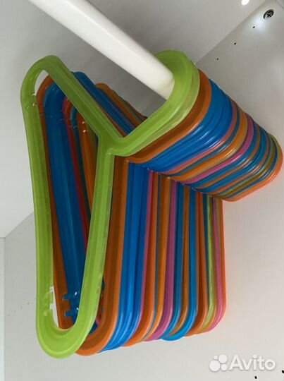 Вешалки плечики IKEA детские