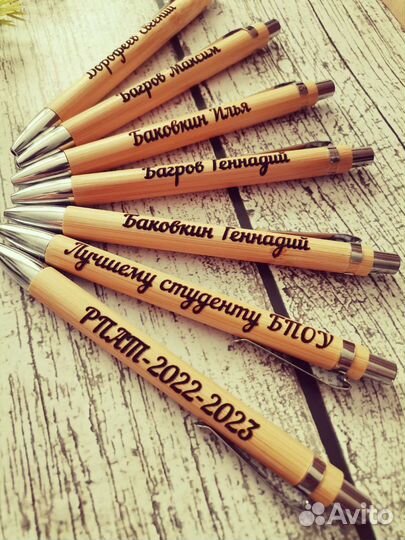 Именные ручки на 8 марта