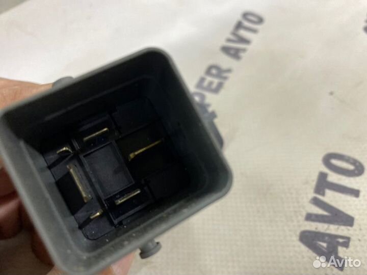 Реле свечей накала Kia Sorento UM prime 3 D4HBJ