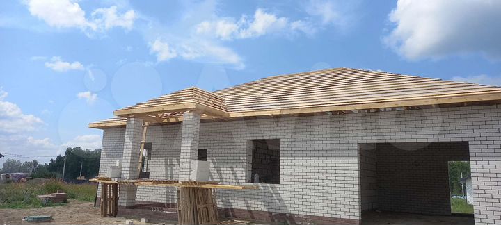 Дом 135 м² на участке 8 сот.