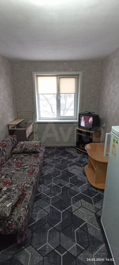 Комната 14,2 м² в 3-к., 2/5 эт.