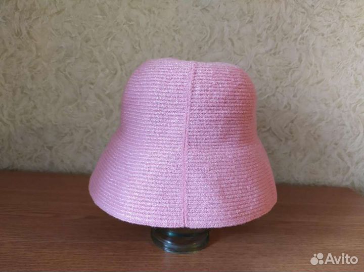 Шапки женские теплые