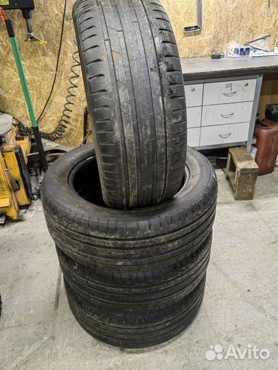 Nokian Tyres Hakka Black 2 SUV 255/55 R19 111W