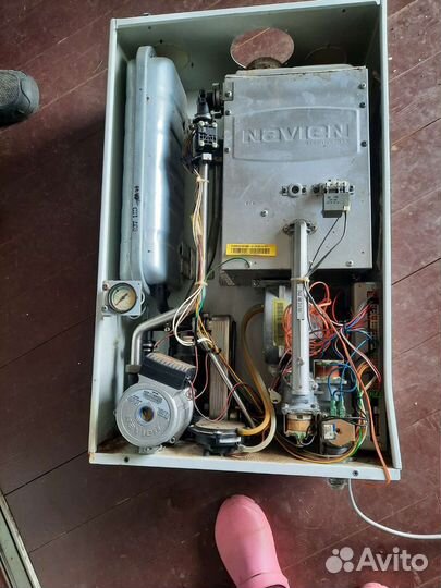 Двухконтурный газовый котел бу Навьен