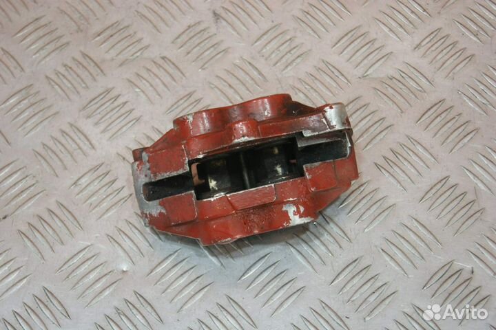 Суппорт передний правый Kawasaki ZZR400-2