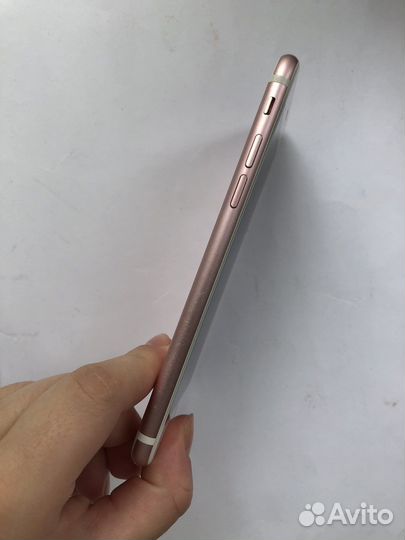 iPhone 7, 32 ГБ