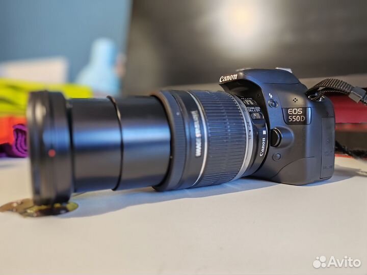 Canon eos 550d с объективом 18-200