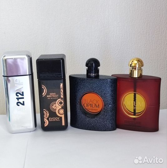 Carolina Herrera, Evody, Yves Saint Laurent