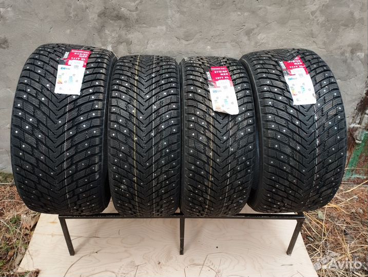 iLink Wintervorhut Stud II 275/40 R22 и 315/35 R22
