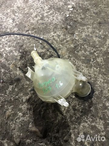 Расширительный бачок Пежо 307