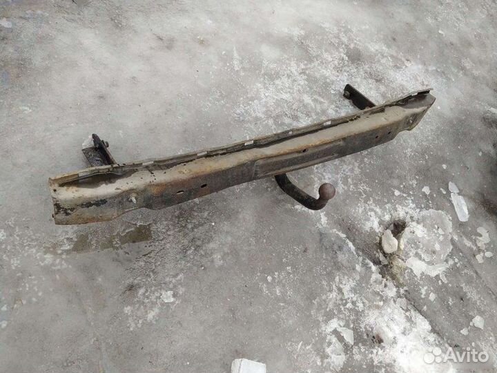 Фаркоп Volkswagen Passat B3 1993