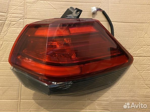 Фонарь внешний Nissan X-Trail T 32