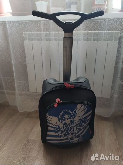 Рюкзак школьный на колесах фирмы Nikidom